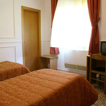 Amici Hotel